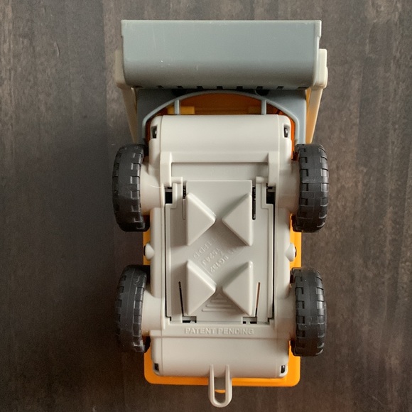 Rokenbok RC Front Loader/Dump Truck 04217 - Picture 13 of 15